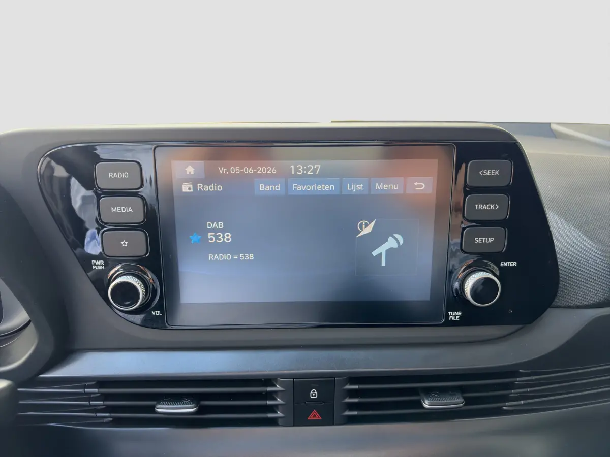 1.0 T-GDI 100pk Comfort | Airco | Camera | Carplay | Cruise control | Dodehoek detectie | Navigatie | Parkeersensoren | Digitaal cockpit | Lichtmetalen velgen