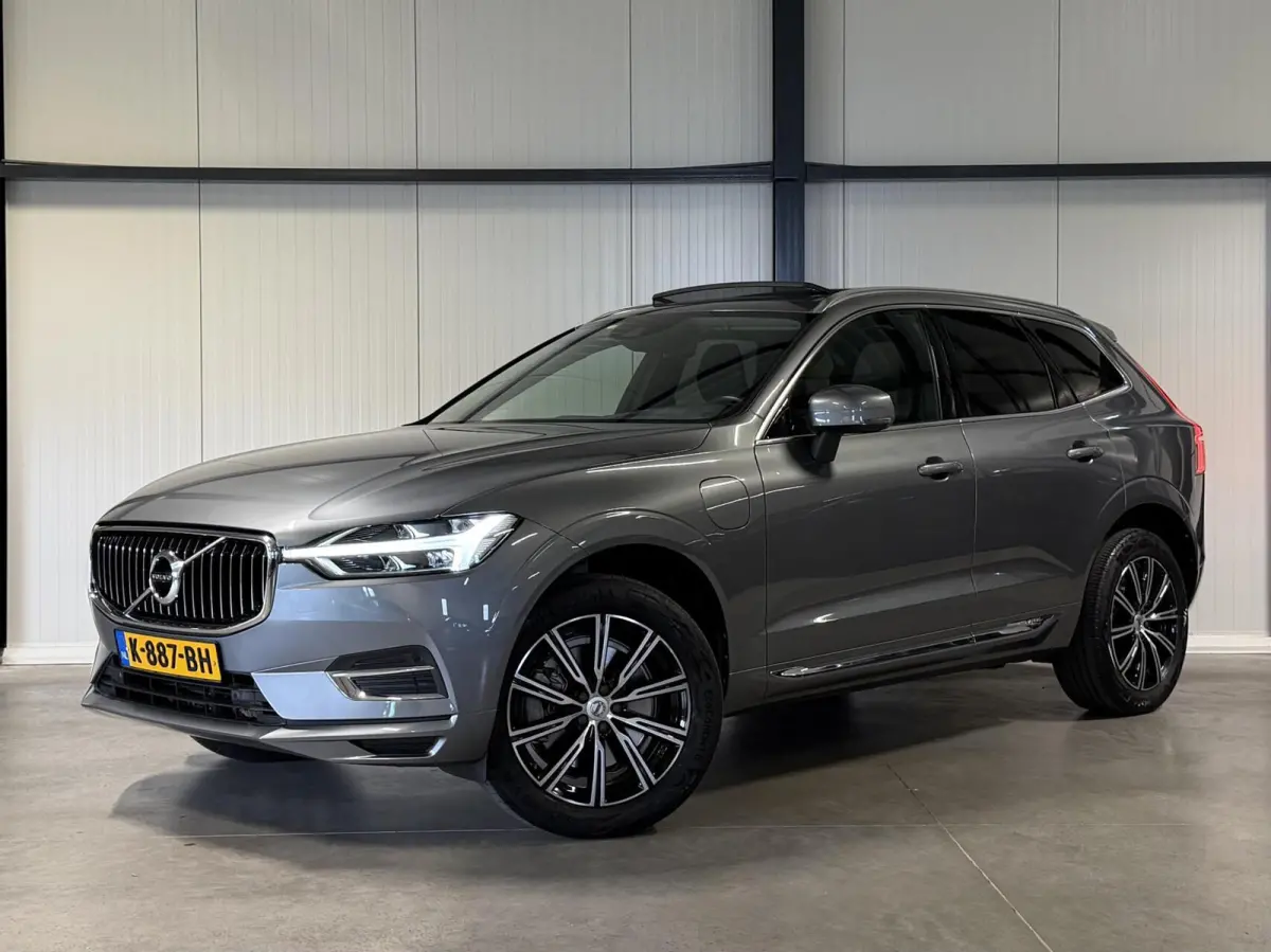2.0 Recharge T6 AWD Pano H&K Leer Camera SOH 90%