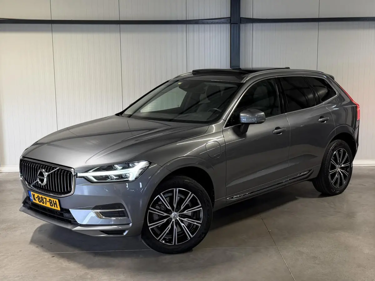 2.0 Recharge T6 AWD Pano H&K Leer Camera SOH 90%