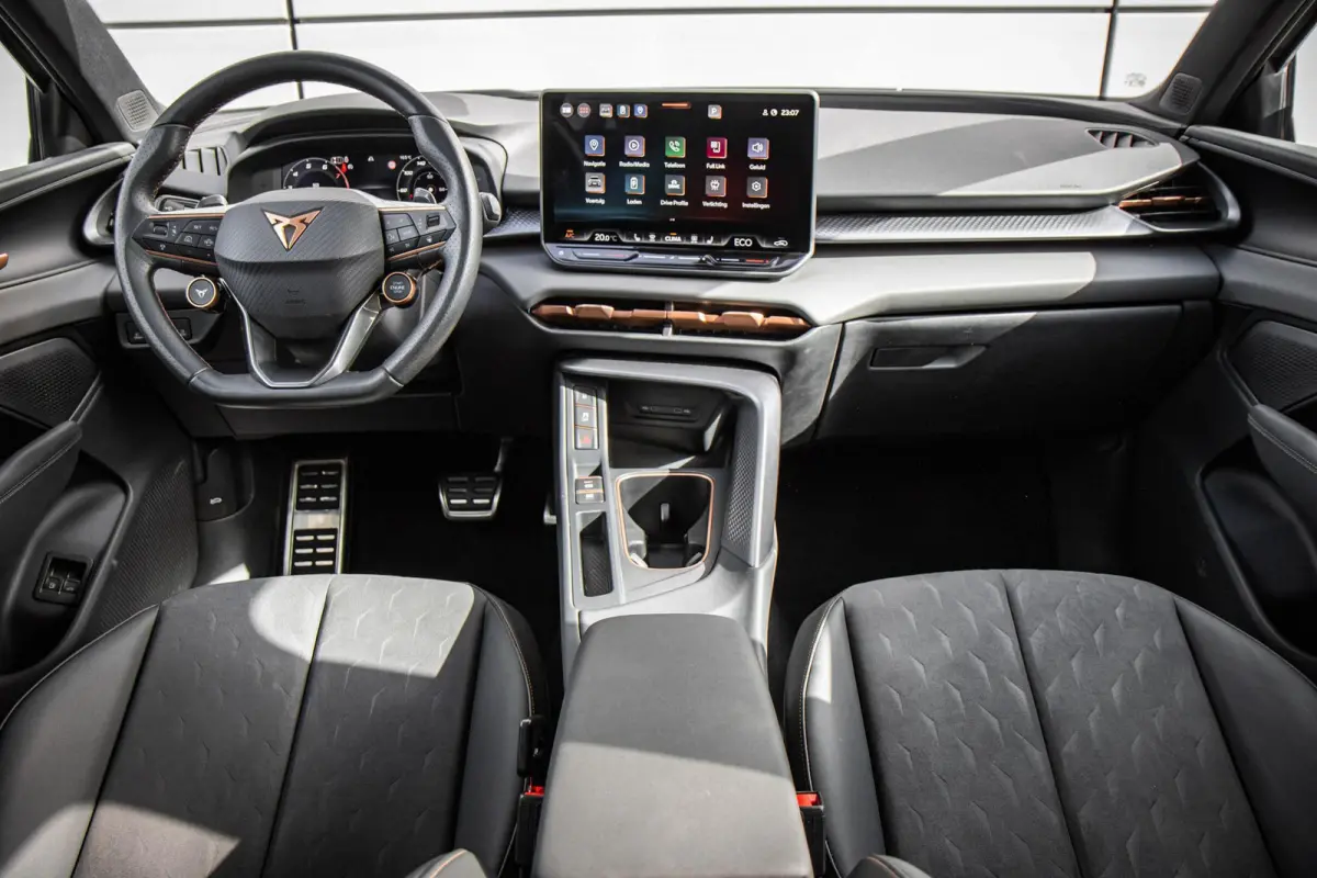 1.5 TSI e-Hybrid 272pk VZ Performance | SoH 100% | Trekhaak | Panoramadak | Sennheiser | 360 Camera