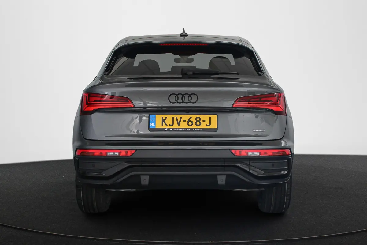 50 TFSI e S Line Panoramadak City & Tour Pakket