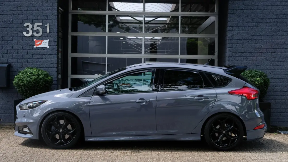 2.0 ST-3 Stealth Grey|Leder|RS|Milltek|Maxton|Kanon!