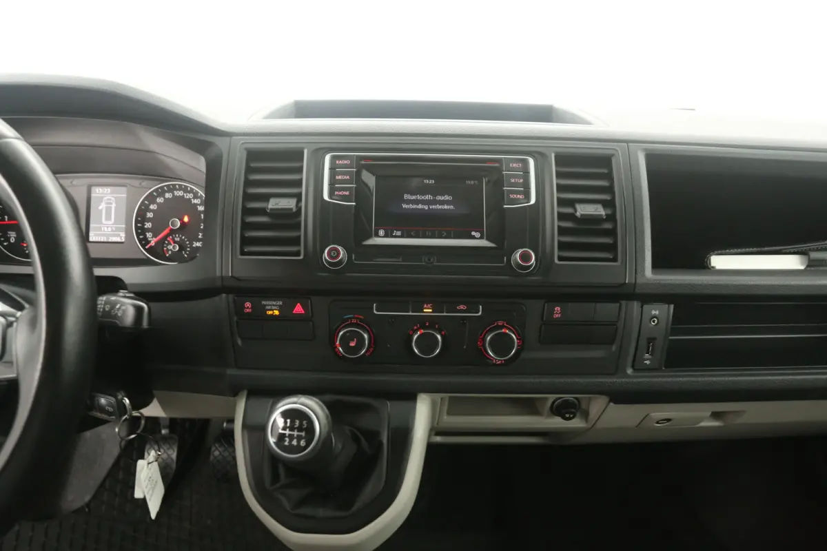 2.0 TDI L1H1 150PK | Marge | Airco | Cruise | 3 Zits | Trekhaak | LED