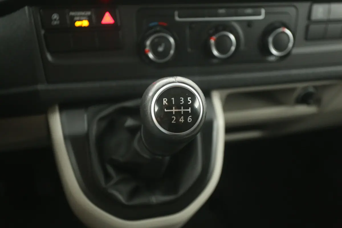 2.0 TDI L1H1 150PK | Marge | Airco | Cruise | 3 Zits | Trekhaak | LED