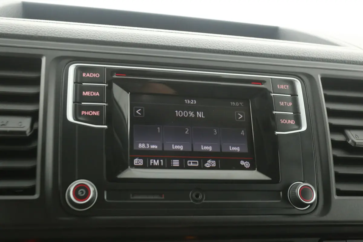 2.0 TDI L1H1 150PK | Marge | Airco | Cruise | 3 Zits | Trekhaak | LED