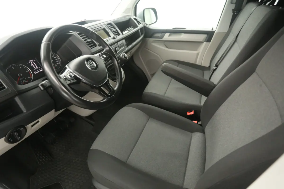 2.0 TDI L1H1 150PK | Marge | Airco | Cruise | 3 Zits | Trekhaak | LED