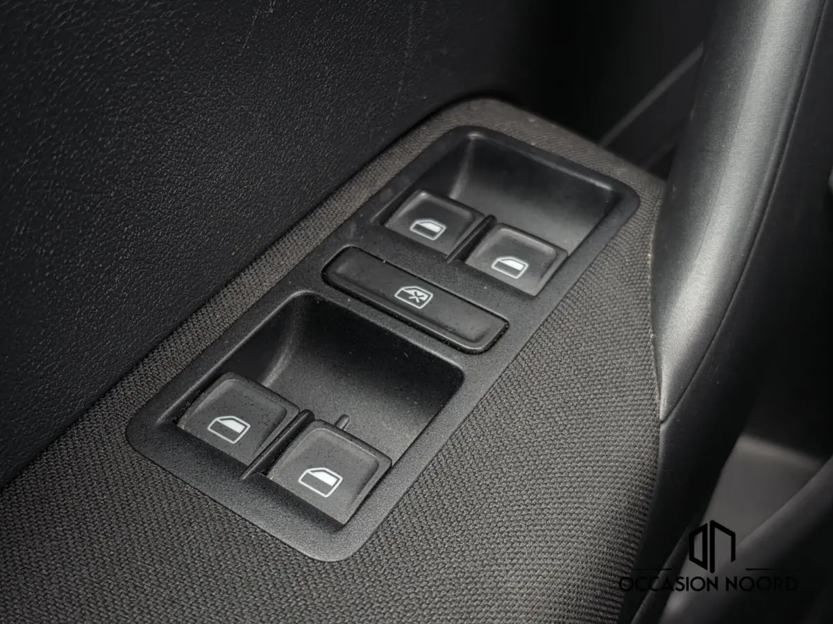 1.0 TSI Bluemotion|Carplay|Cruise|Navi|Airco