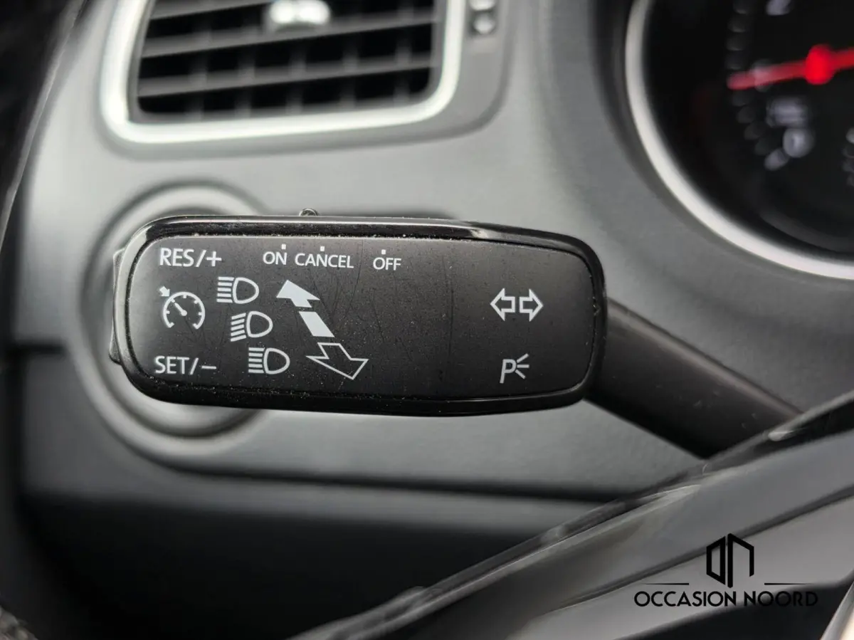 1.0 TSI Bluemotion|Carplay|Cruise|Navi|Airco