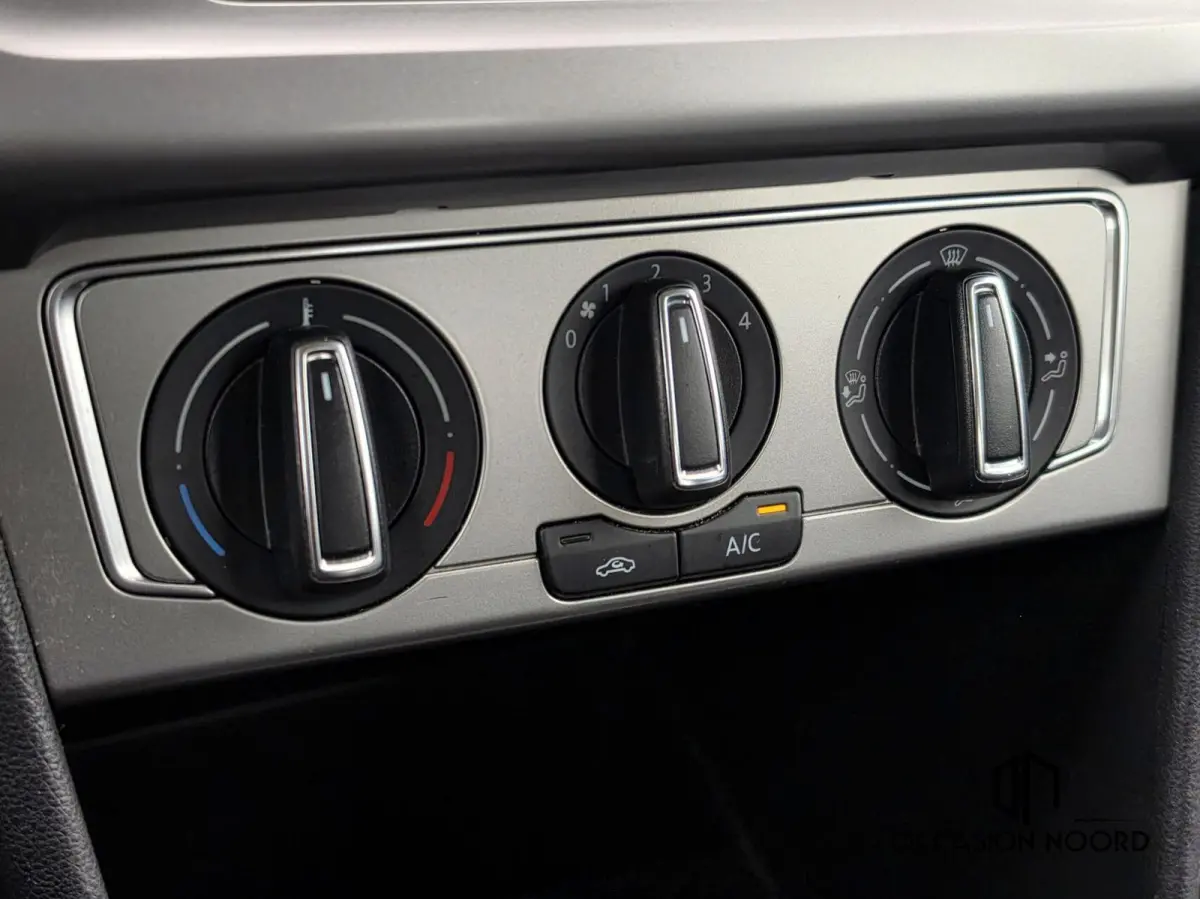 1.0 TSI Bluemotion|Carplay|Cruise|Navi|Airco