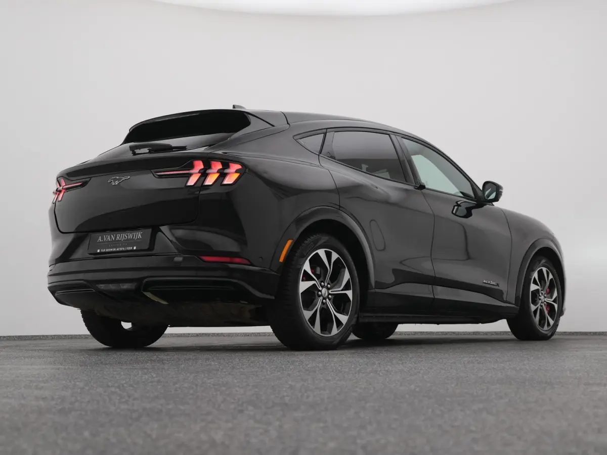 Extended RWD 98 kWh | 360° | ADAPTIVE | STOEL- EN STUURVERW.