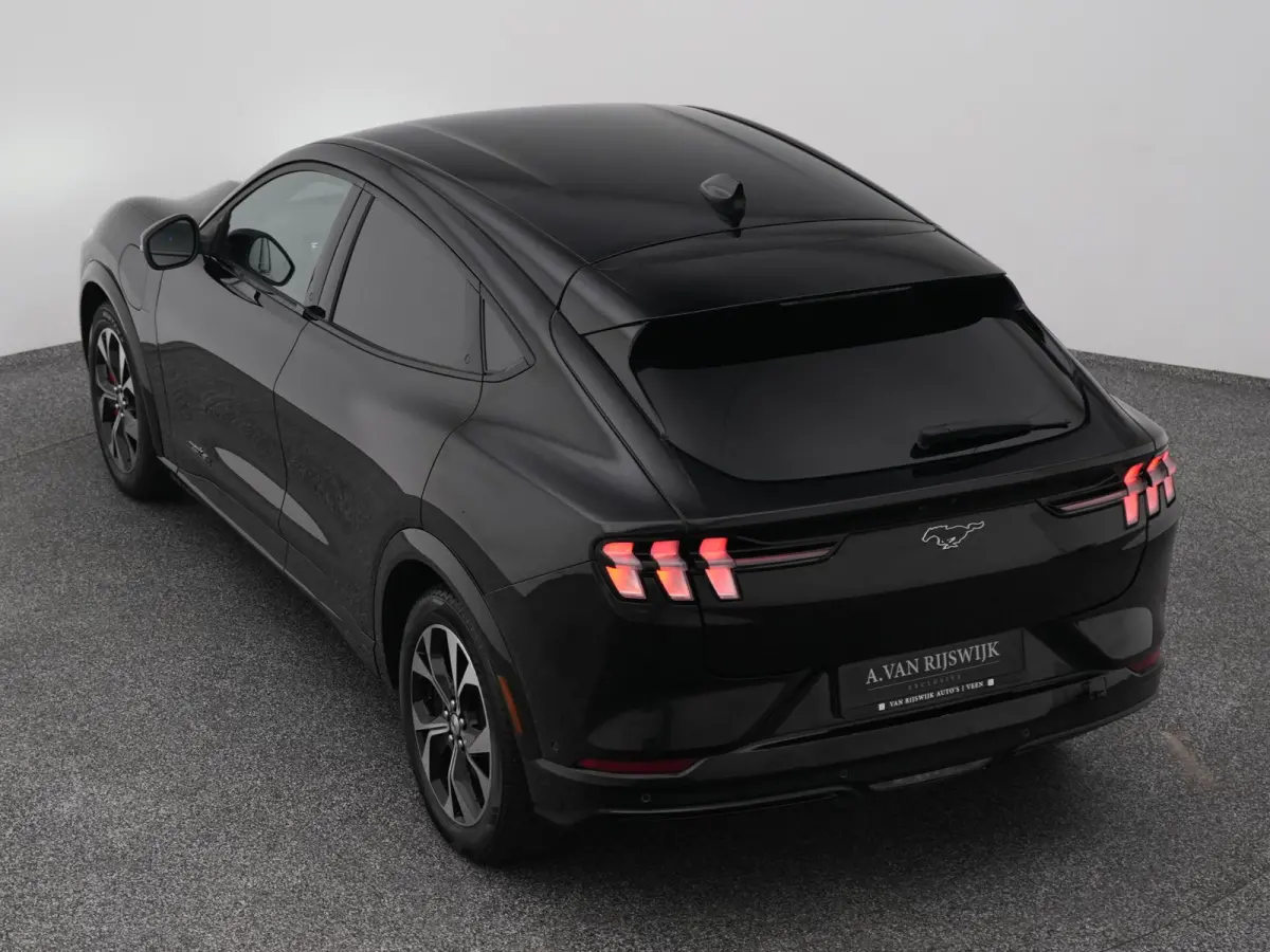 Extended RWD 98 kWh | 360° | ADAPTIVE | STOEL- EN STUURVERW.