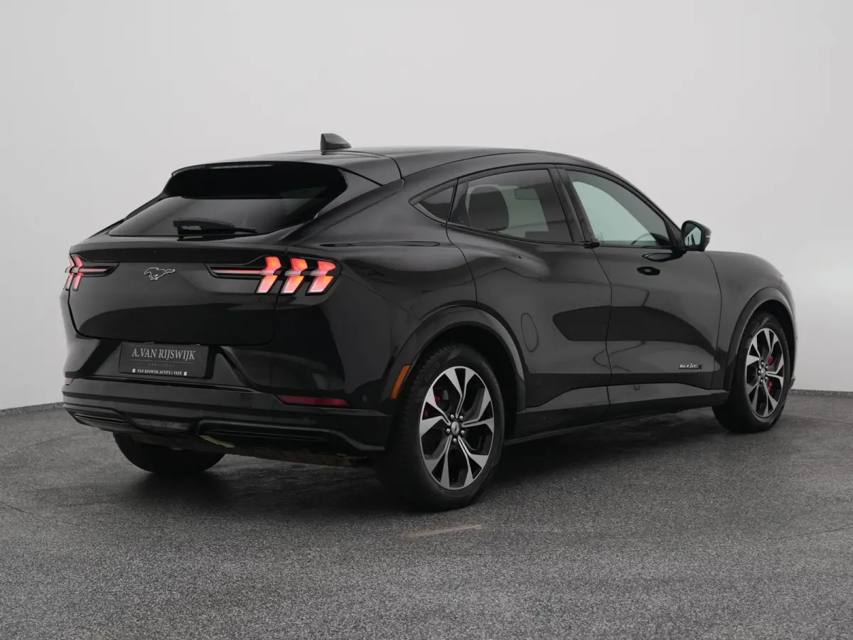 Extended RWD 98 kWh | 360° | ADAPTIVE | STOEL- EN STUURVERW.