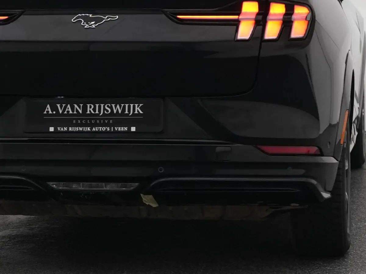 Extended RWD 98 kWh | 360° | ADAPTIVE | STOEL- EN STUURVERW.