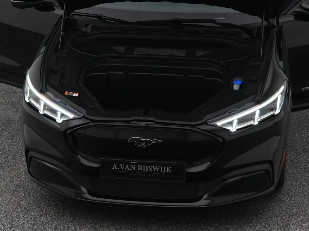 Extended RWD 98 kWh | 360° | ADAPTIVE | STOEL- EN STUURVERW.