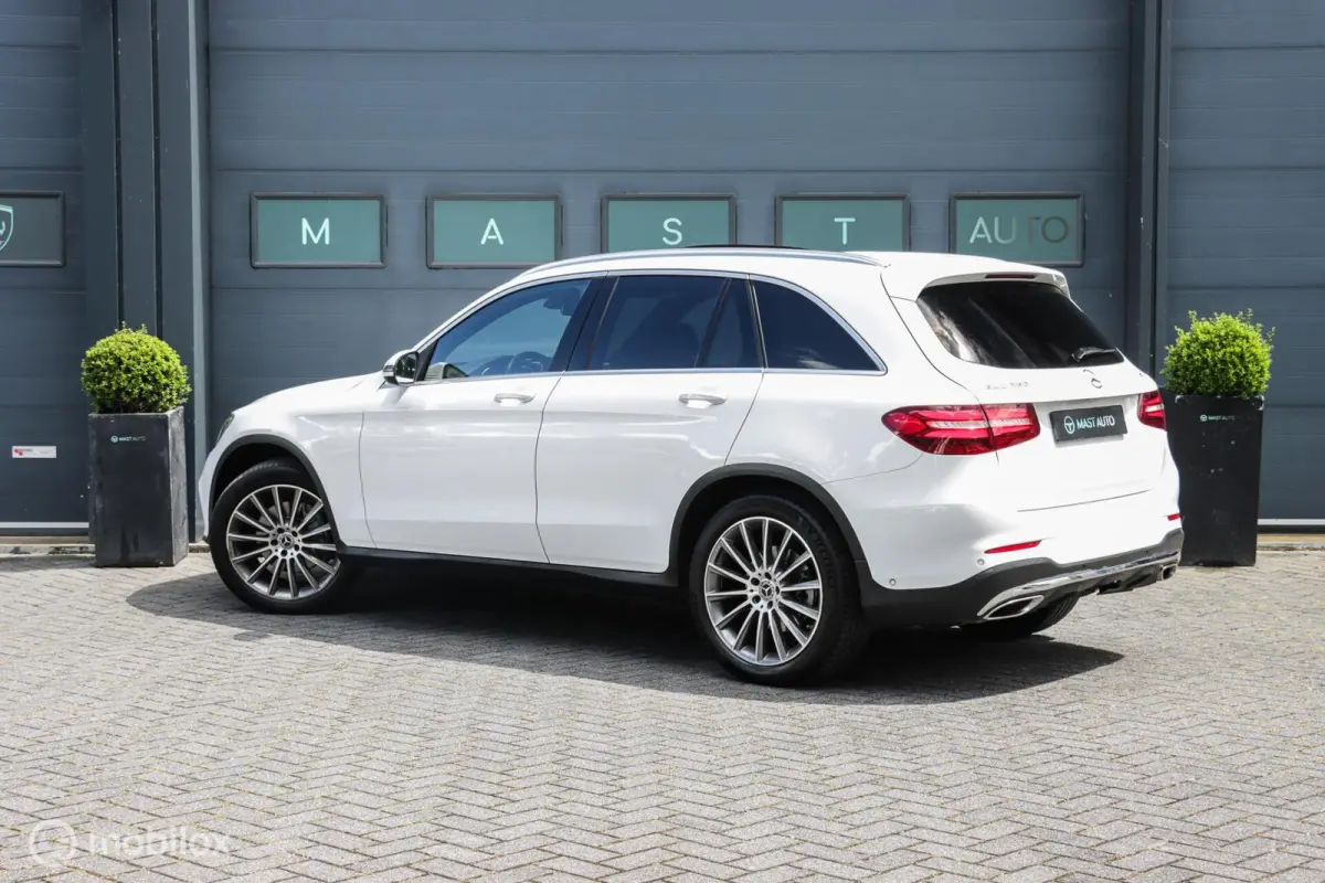 250 4MATIC|AMG|PANO|Camera|Keyless|LED