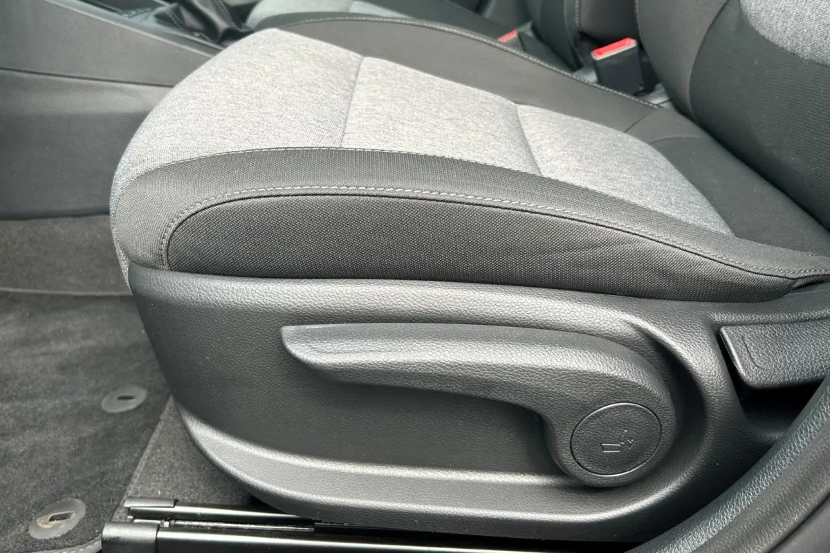 1.2 MPi ComfortLine AIRCO CRUISE CARPLAY STOELVERW. 16093KM!