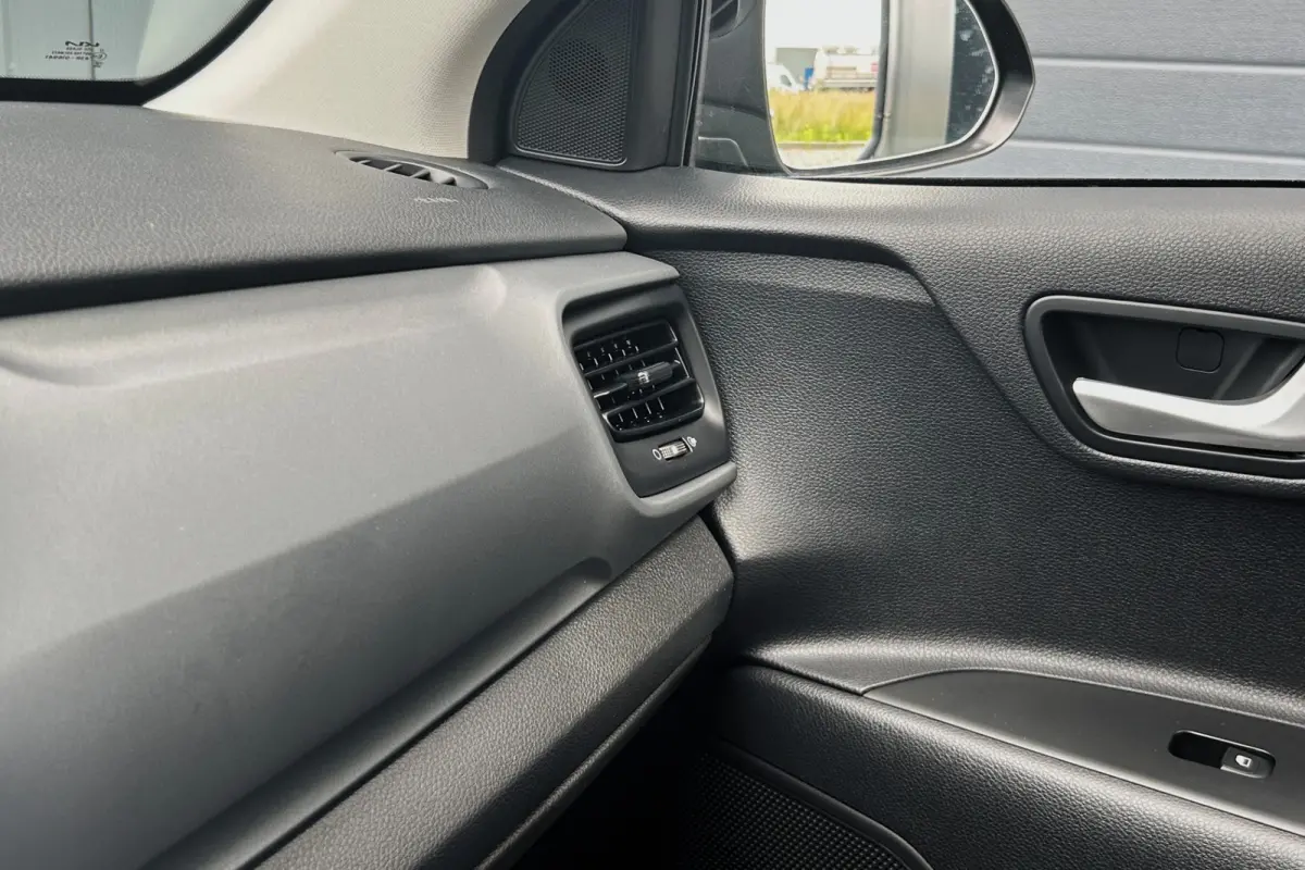 1.2 MPi ComfortLine AIRCO CRUISE CARPLAY STOELVERW. 16093KM!