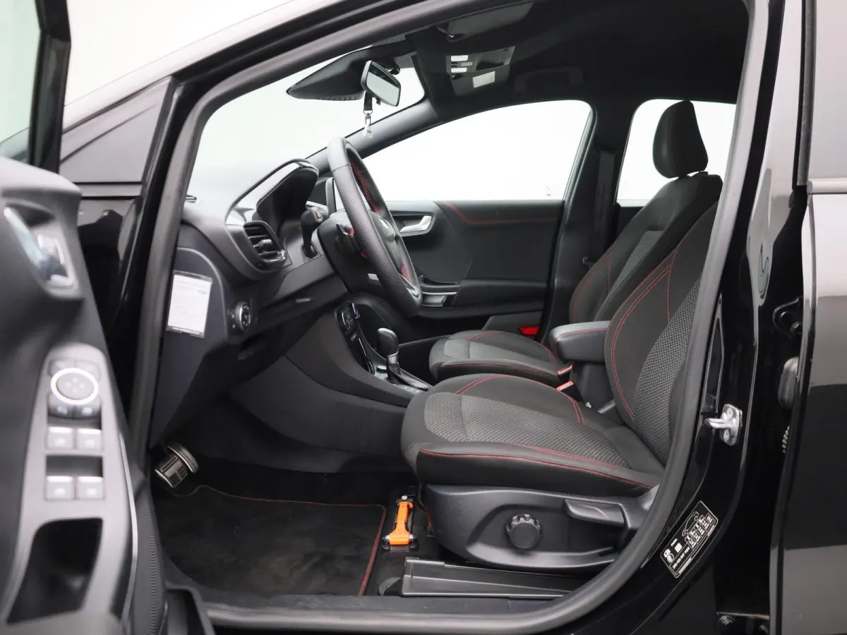 1.0 EcoBoost ST-Line | Cruise Control | Trekhaak | Winterpack | Airco | Parkeersensoren Achter | Navigatie | Apple Carplay/ Android Auto |