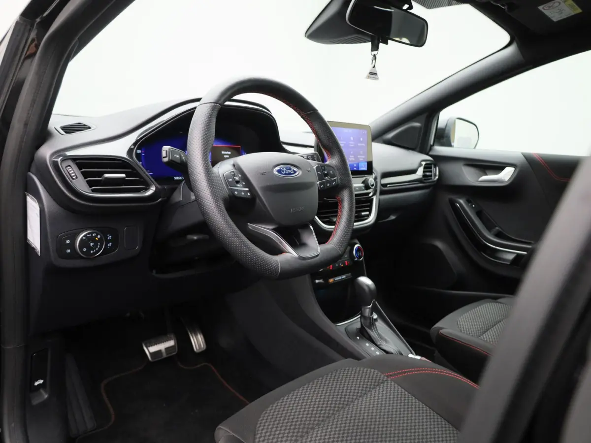 1.0 EcoBoost ST-Line | Cruise Control | Trekhaak | Winterpack | Airco | Parkeersensoren Achter | Navigatie | Apple Carplay/ Android Auto |