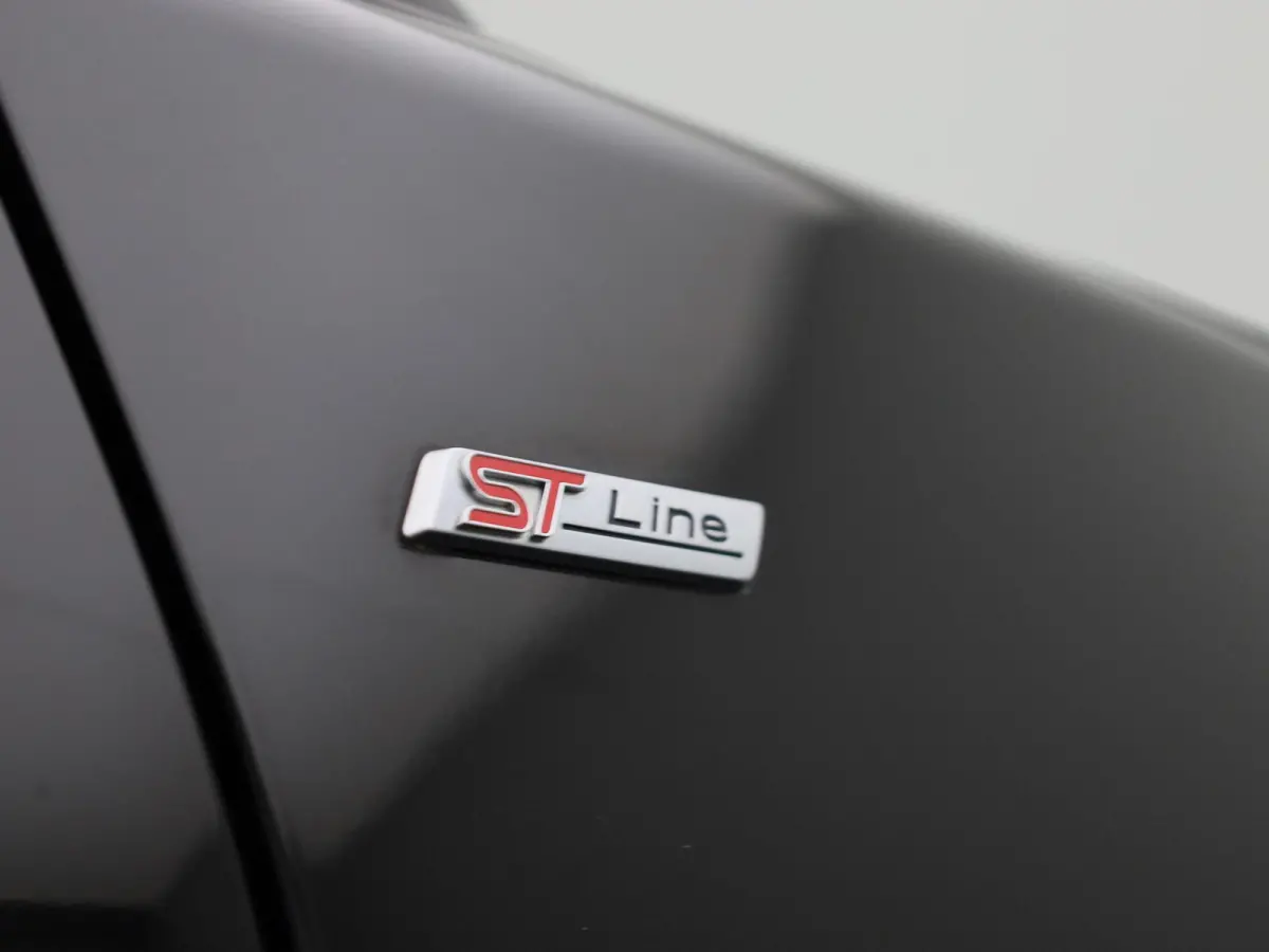 1.0 EcoBoost ST-Line | Cruise Control | Trekhaak | Winterpack | Airco | Parkeersensoren Achter | Navigatie | Apple Carplay/ Android Auto |