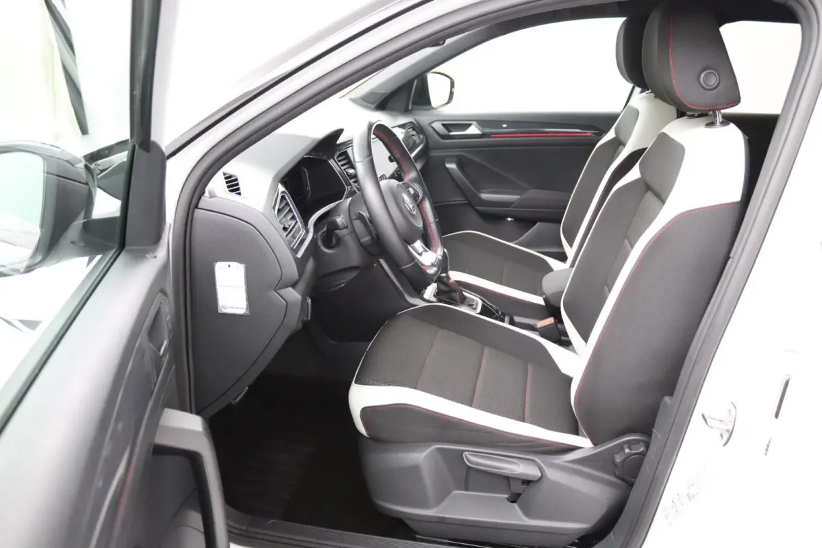 1.5 TSI 150 PK Sport Business R | Automaat |