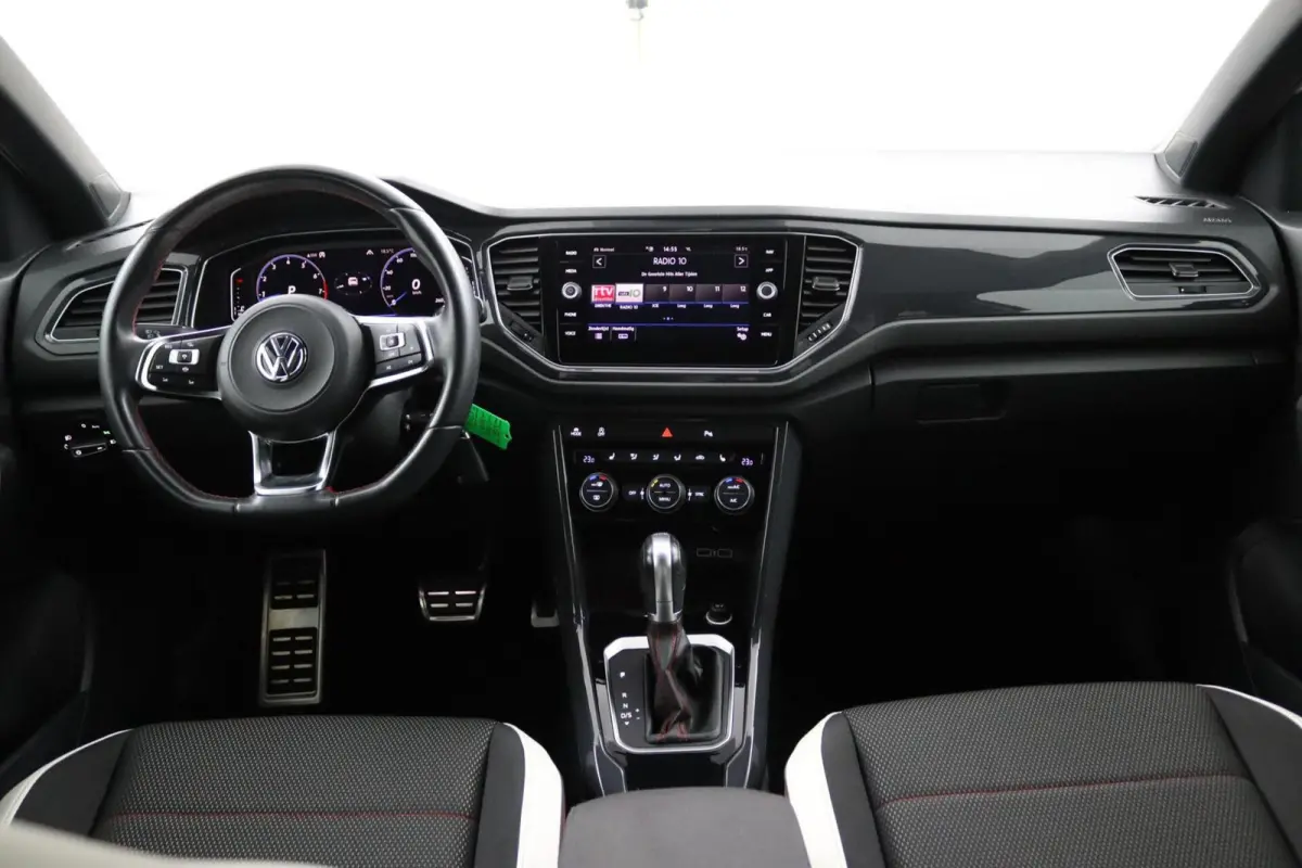 1.5 TSI 150 PK Sport Business R | Automaat |