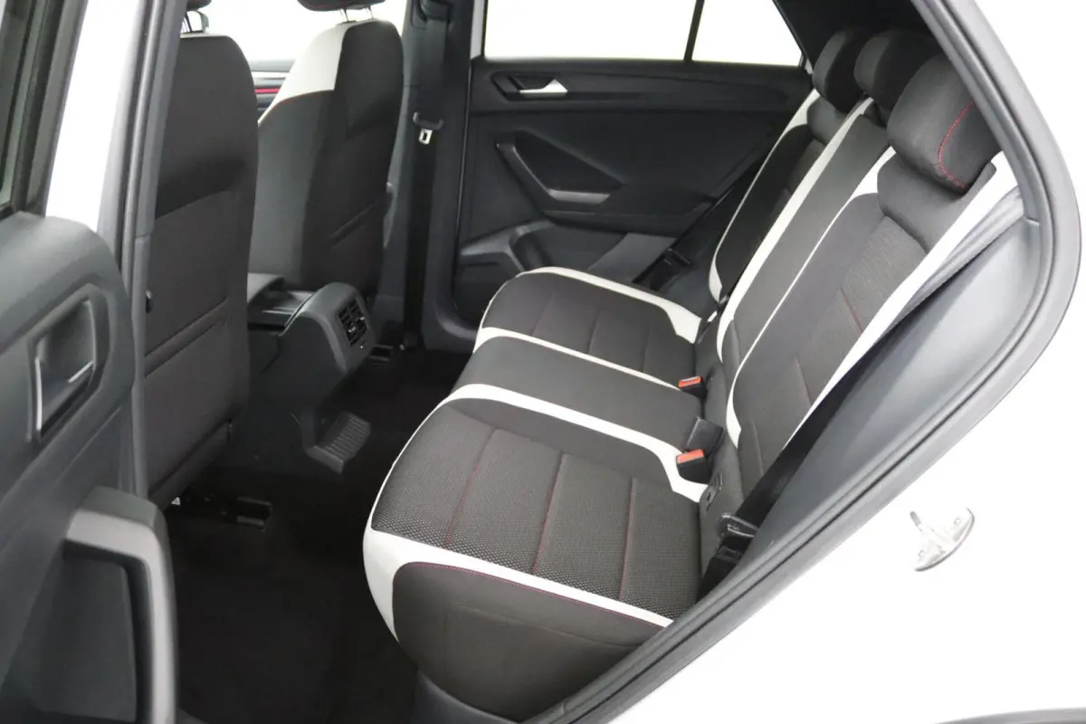1.5 TSI 150 PK Sport Business R | Automaat |