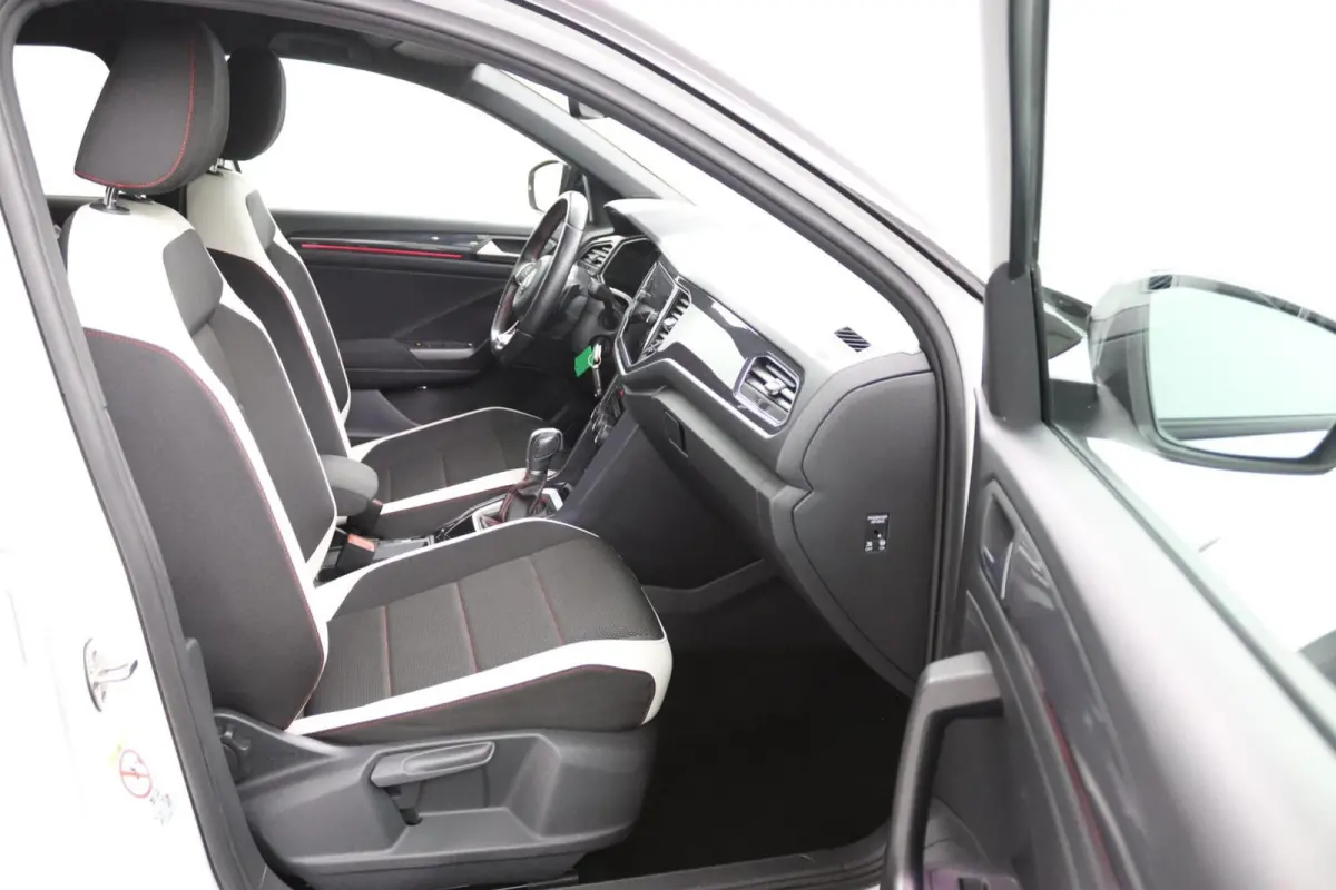 1.5 TSI 150 PK Sport Business R | Automaat |