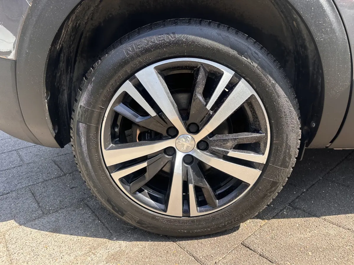 1.2 PureTech Allure|131pk|7 Persoons