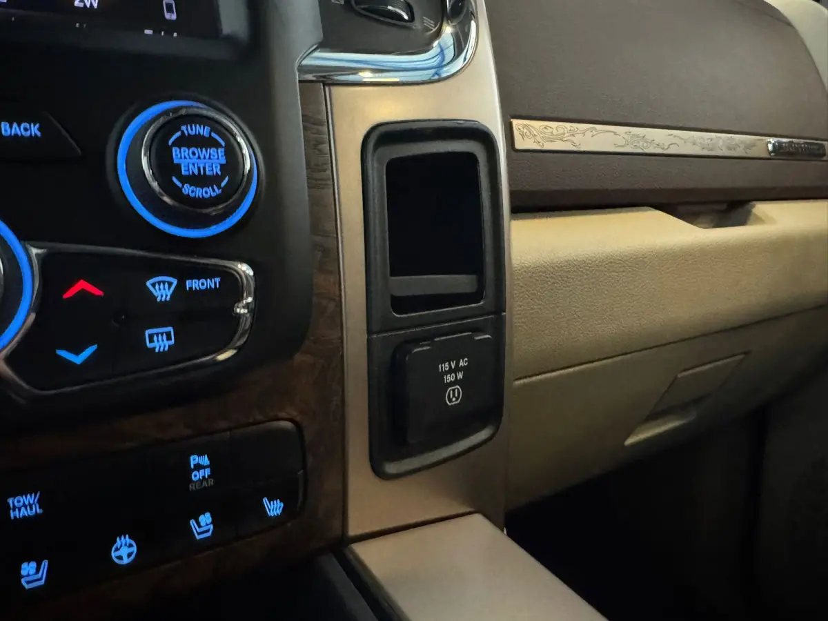 5.7L HEMI|1500|LONGHORN|LUCHTVERING|INRUIL MOGELIJK|
