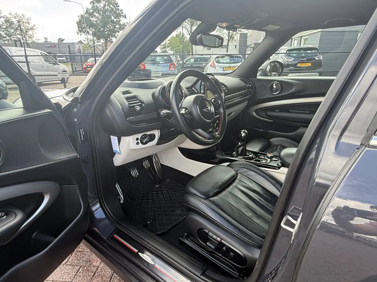 2.0 John Cooper Works ALL4 uniek!!! 232 pk navi camera climate ctr cruise ctr leder lmv 18 inch Head-up display keyless entry