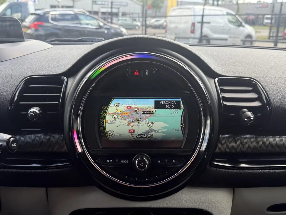 2.0 John Cooper Works ALL4 uniek!!! 232 pk navi camera climate ctr cruise ctr leder lmv 18 inch Head-up display keyless entry