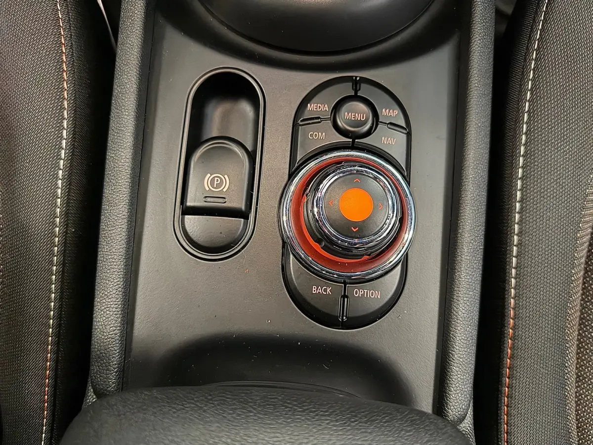 1.5|NAVIGATIE|ECC AIRCO|CRUISE|ELEC PAKKET