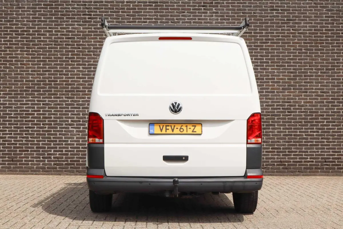 2.0 TDI 90pk L1H1 28 | Airco | Laadruimte Inrichting | Imperiaal
