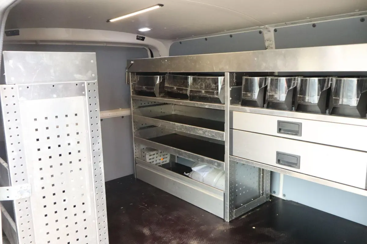 2.0 TDI 90pk L1H1 28 | Airco | Laadruimte Inrichting | Imperiaal
