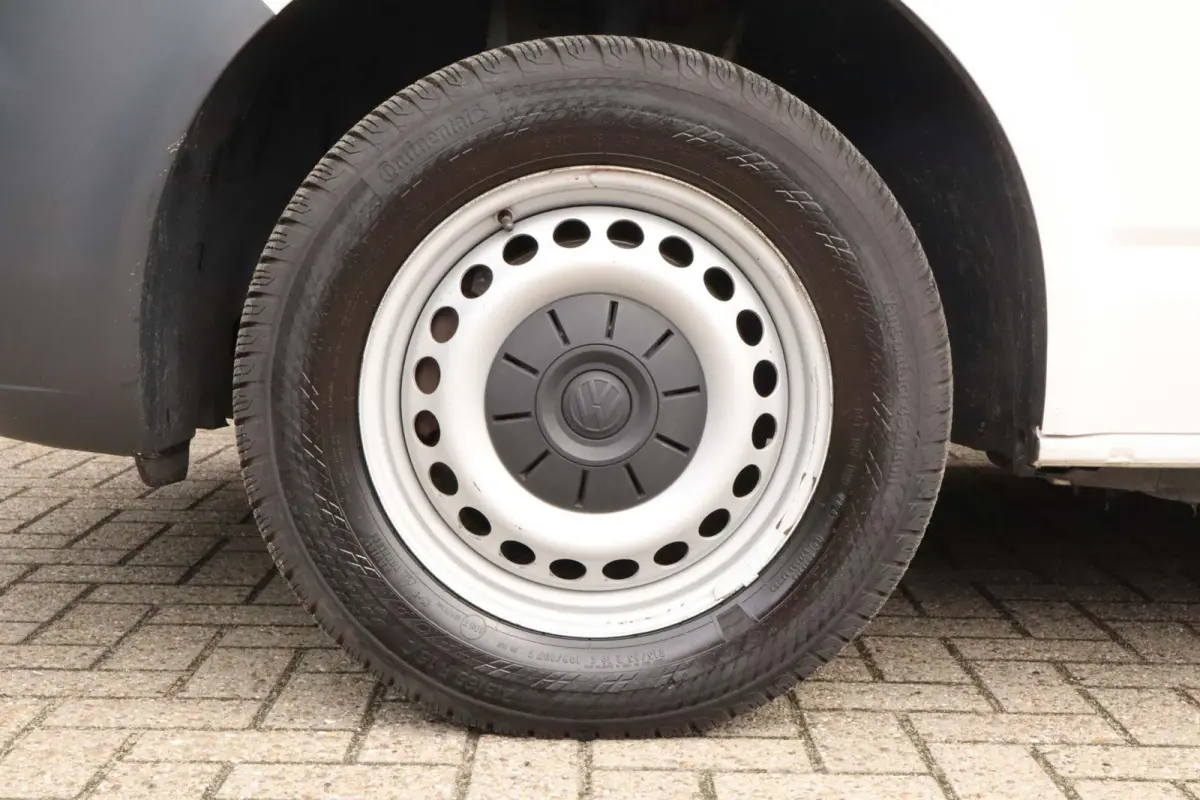 2.0 TDI 90pk L1H1 28 | Airco | Laadruimte Inrichting | Imperiaal