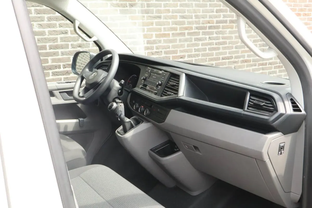 2.0 TDI 90pk L1H1 28 | Airco | Laadruimte Inrichting | Imperiaal
