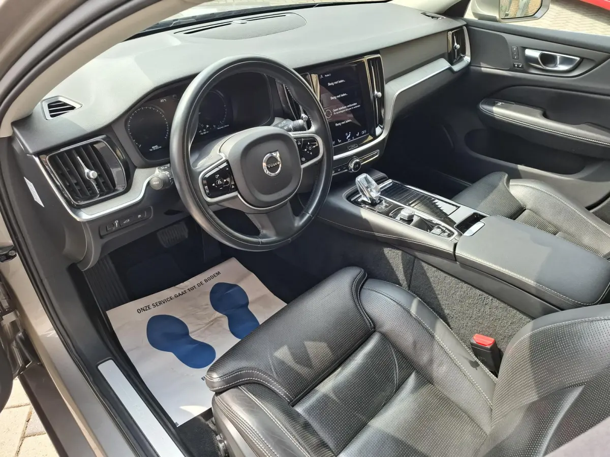 2.0 T6 Recharge AWD Inscription Trekhaak/Leer