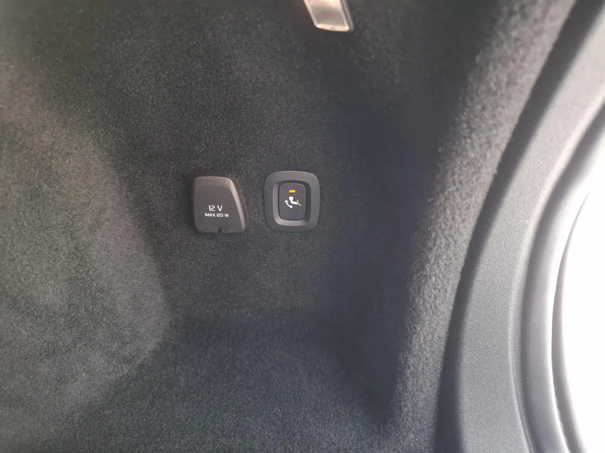 2.0 T6 Recharge AWD Inscription Trekhaak/Leer