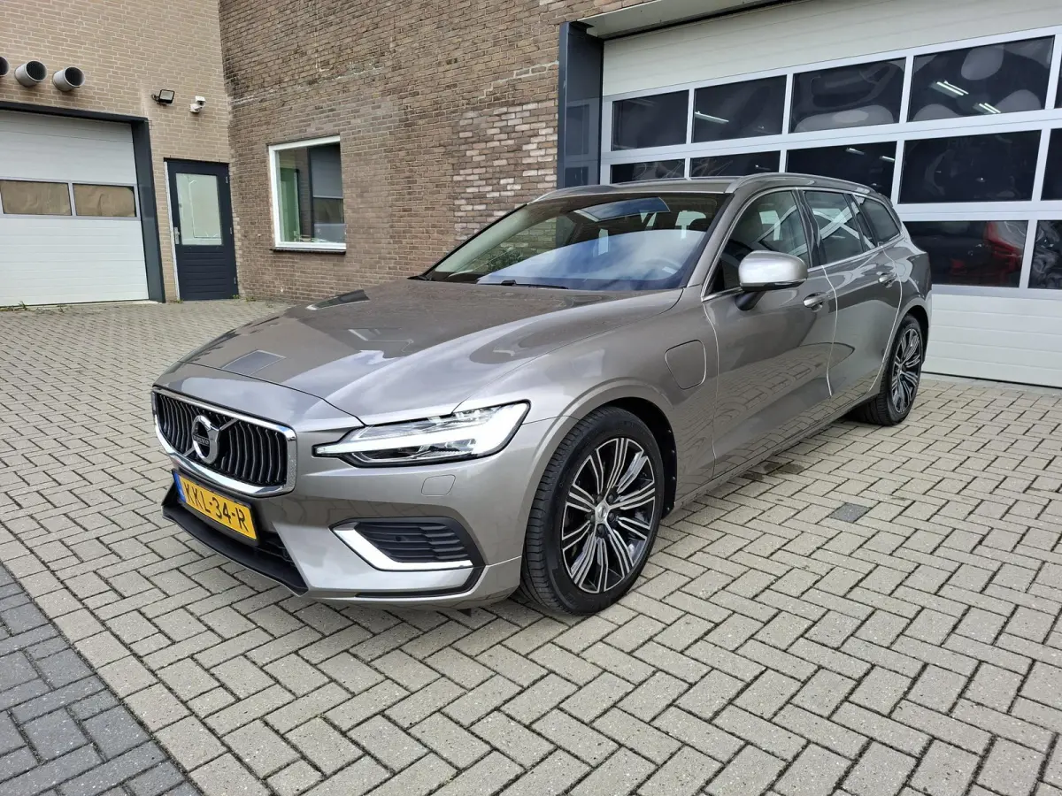 2.0 T6 Recharge AWD Inscription Trekhaak/Leer