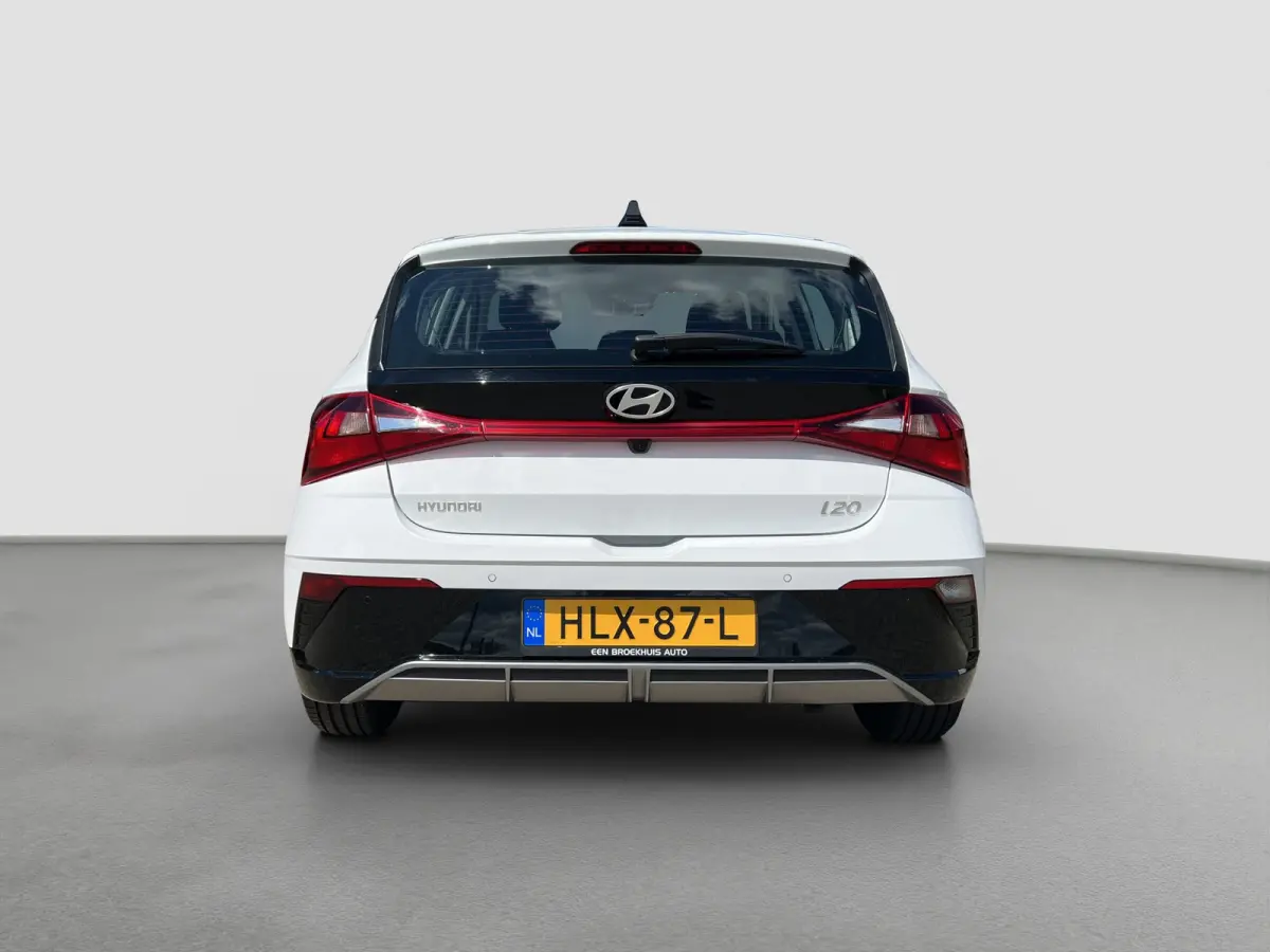 1.0 T-GDI 100pk Comfort | Airco | Camera | Carplay | Cruise control | Dodehoek detectie | Navigatie | Parkeersensoren | Digitaal cockpit | Lichtmetalen velgen