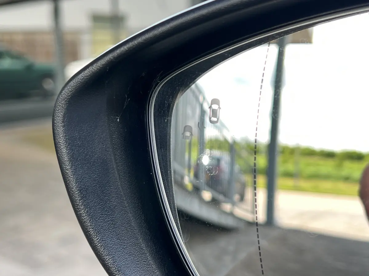 1.0 T-GDI 100pk Comfort | Airco | Camera | Carplay | Cruise control | Dodehoek detectie | Navigatie | Parkeersensoren | Digitaal cockpit | Lichtmetalen velgen