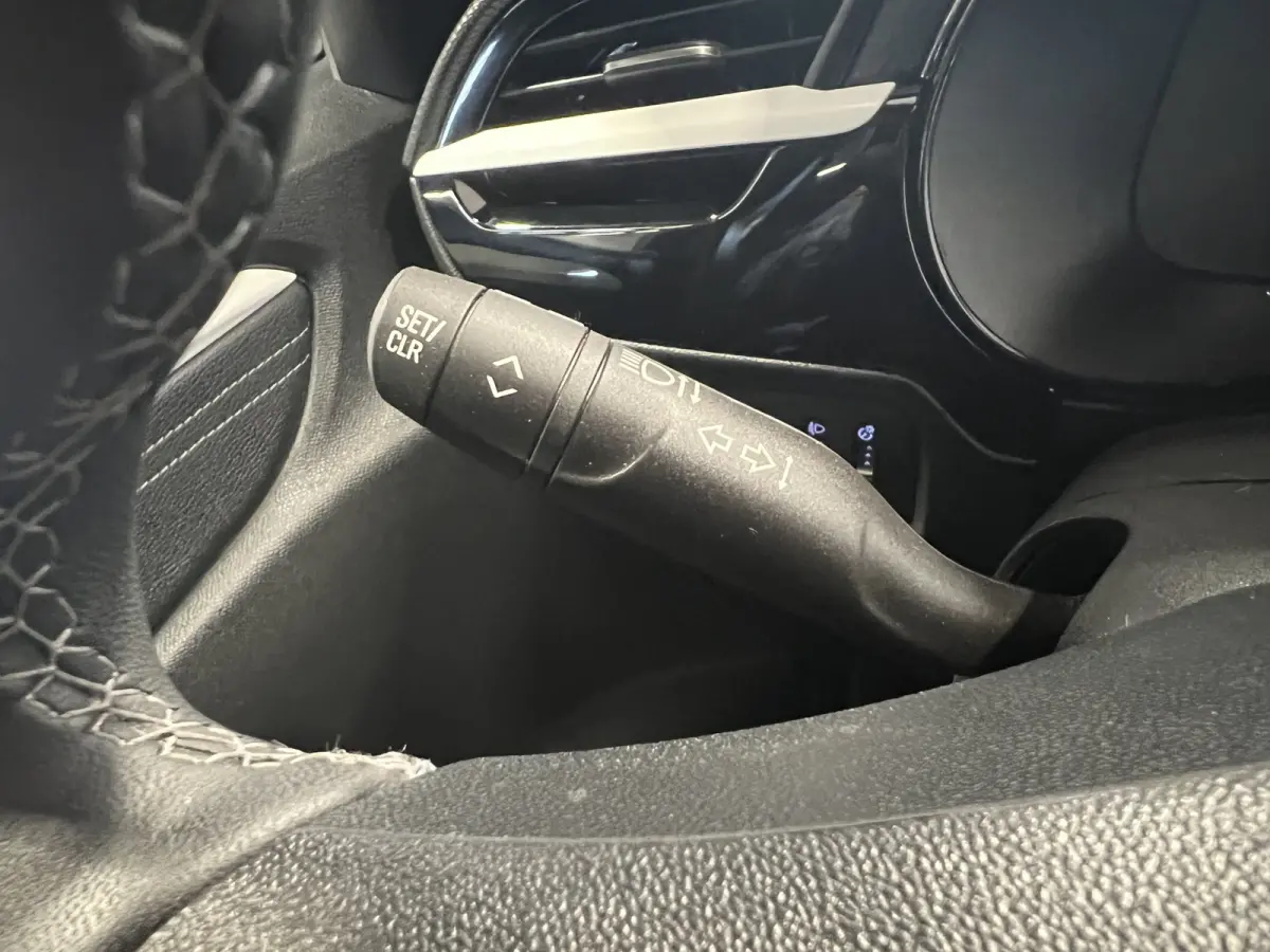 1.2 Turbo GS-line | Android/Apple Carplay | Lichtmetalen Velgen 16" | PDC Voor en Achter | Cruise Control | DAB | Airco |