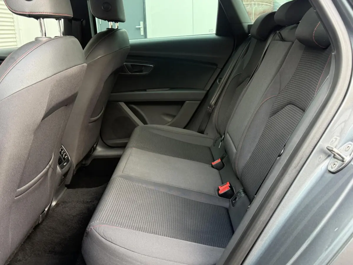 1.4 Eco FR AUTOMAAT CARPLAY LED CRUISE PDC 2018 NL AUTO PERFECTE STAAT VOL OPTIES EERSTE EIGENAAR