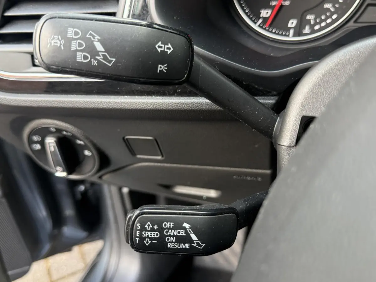 1.4 Eco FR AUTOMAAT CARPLAY LED CRUISE PDC 2018 NL AUTO PERFECTE STAAT VOL OPTIES EERSTE EIGENAAR