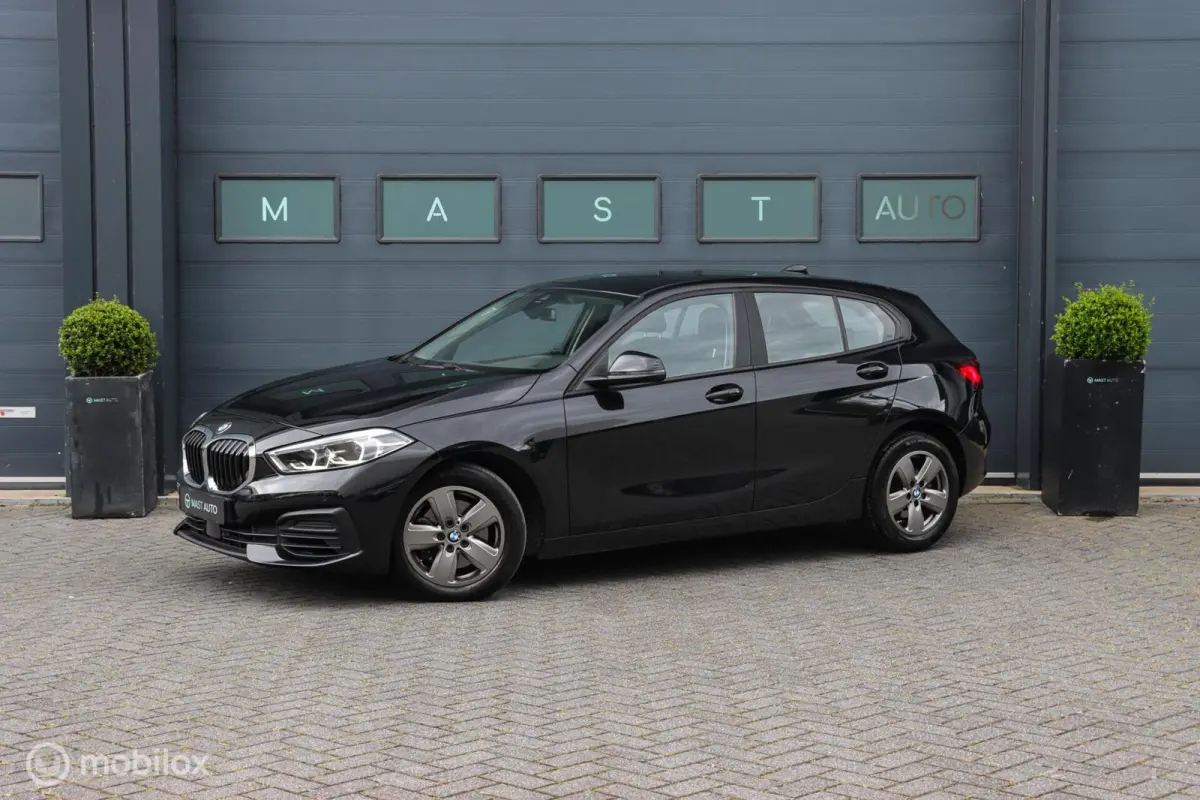 BMW 1 Serie 2024 Benzine Automatisch leasen