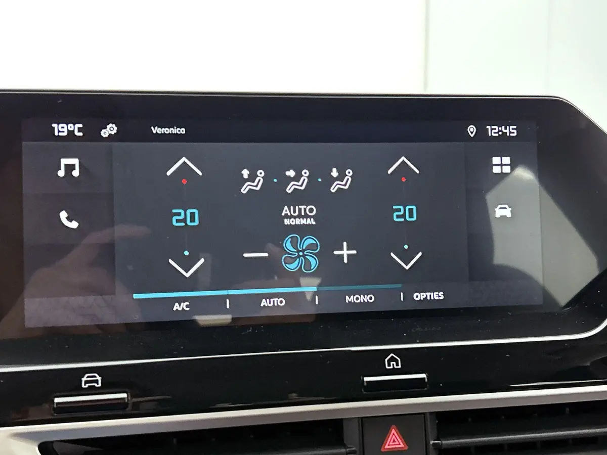 You 50 kWh 136pk Automaat | Apple Carplay/Android Auto | Climate Control | Cruise Control | Camera | FASE 3 | 16"LMV | Parkeersensoren | Warmtepomp |