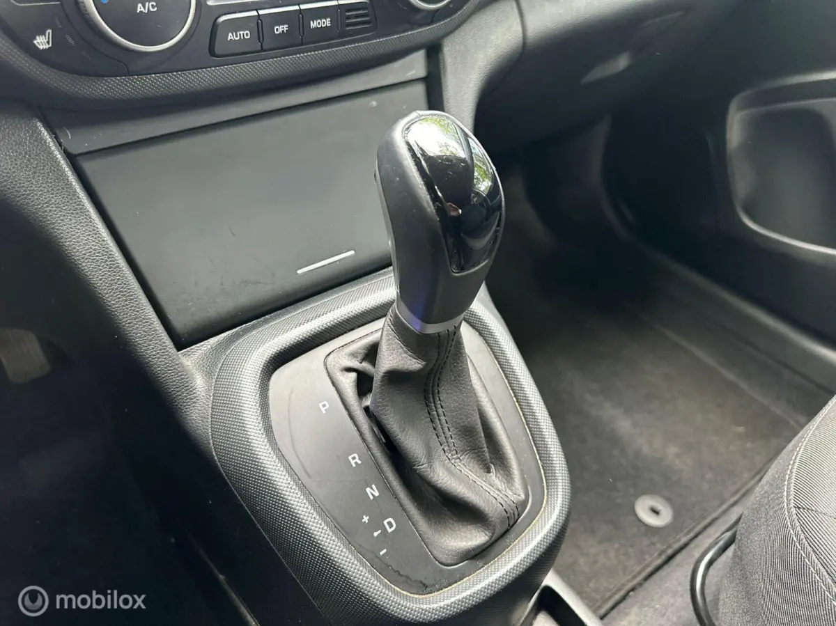 1.2i COMFORT-AUTOMAAT-CLIMA-STUURVERWARMING