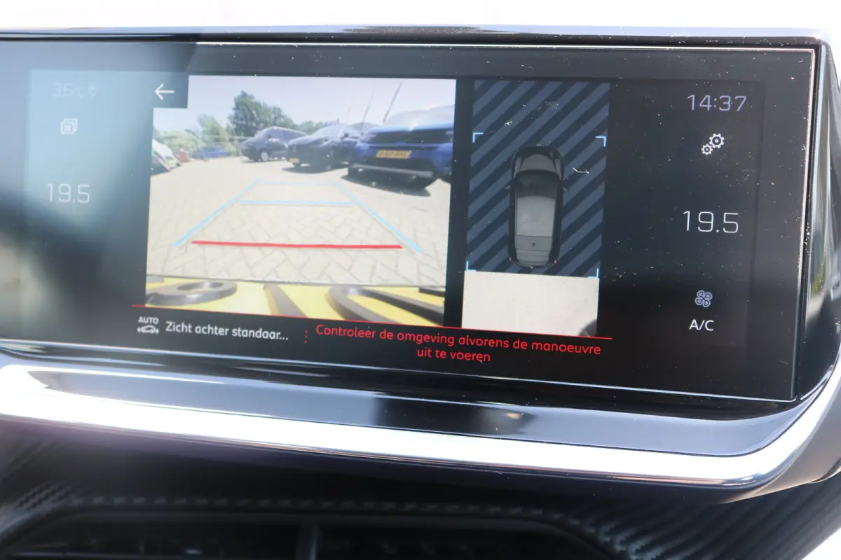 PureTech Allure Pack Voorstoelen verwarmd | Navi | Cruise control adaptief | Apple Carplay/Android | Achteruitrijcamera |