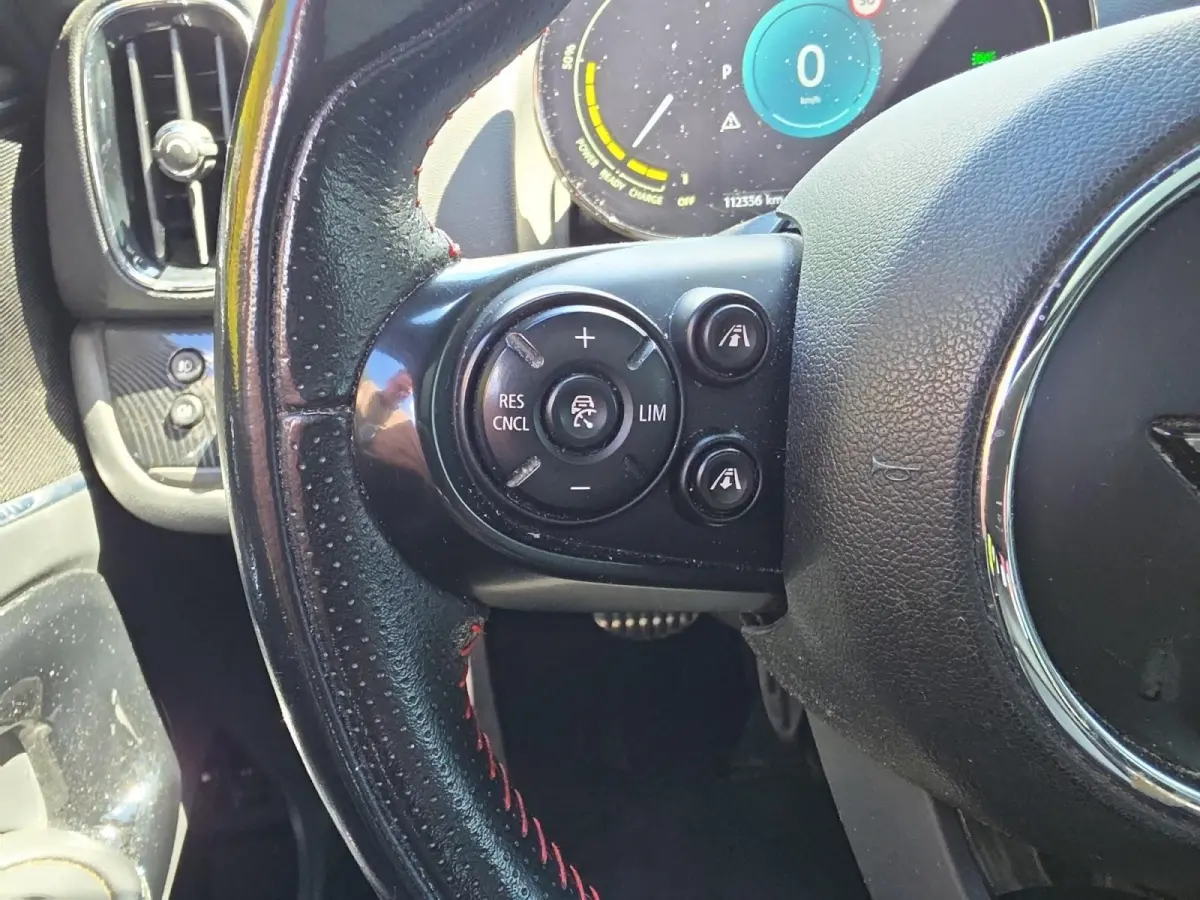 1.5 Cooper ALL4 Chili Automaat | Harmon Kardon audio | Navigatie  | Schuif/kantel dak | Parkeersensoren v + a | Head up display